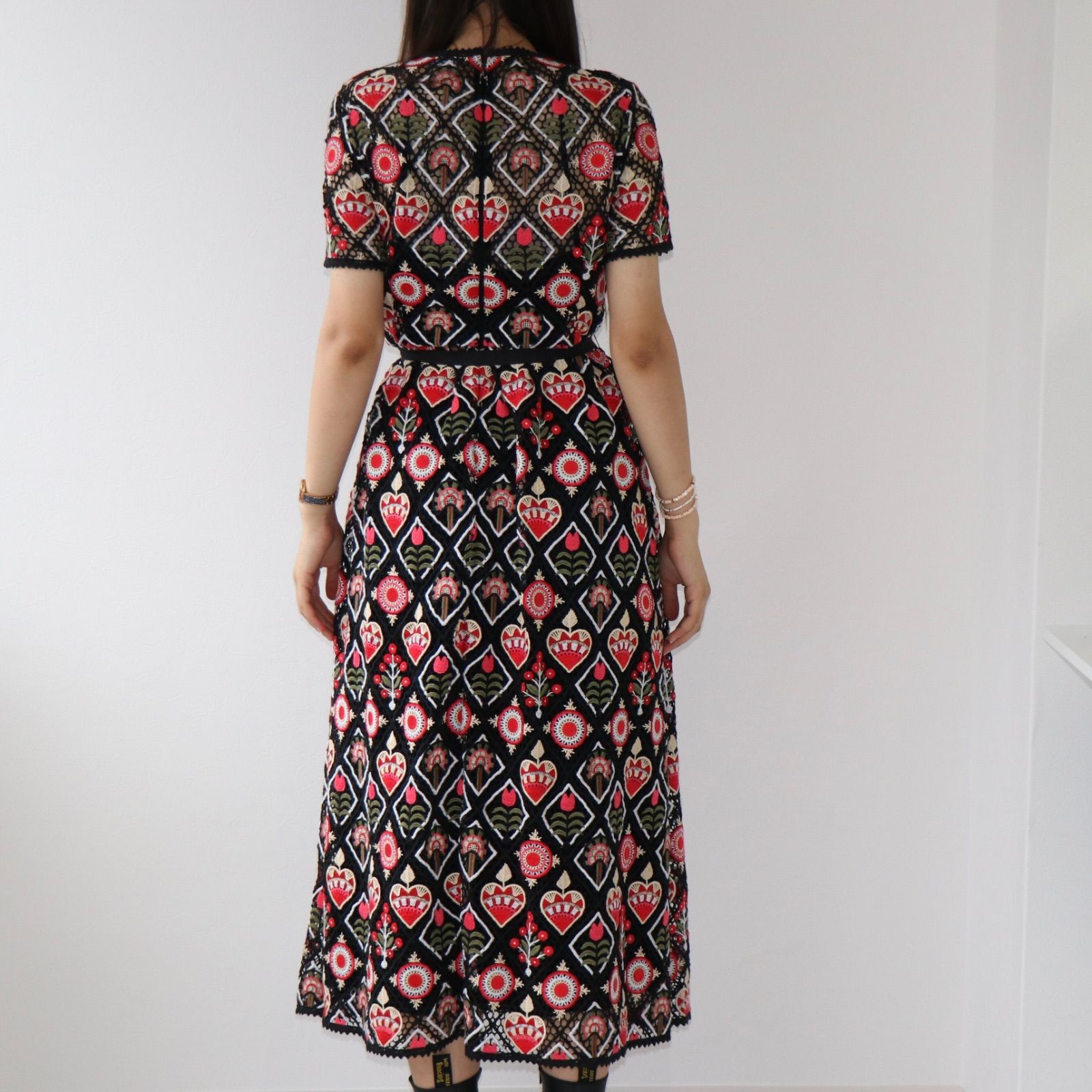 刺繍レース ワンピース