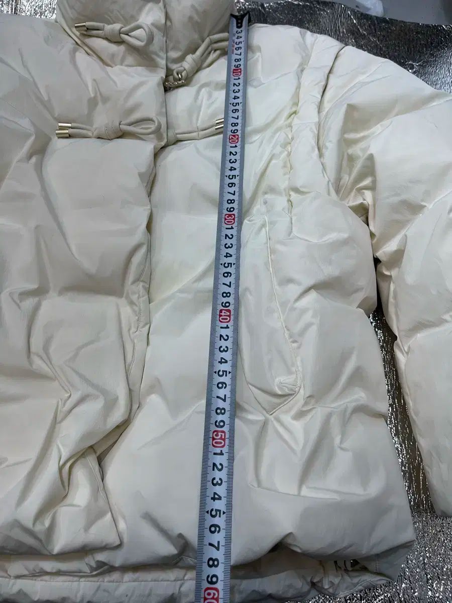 アイボリー ダウン