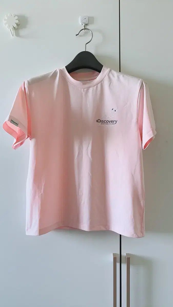 DISCOVERY ピンク 半袖 Tシャツ