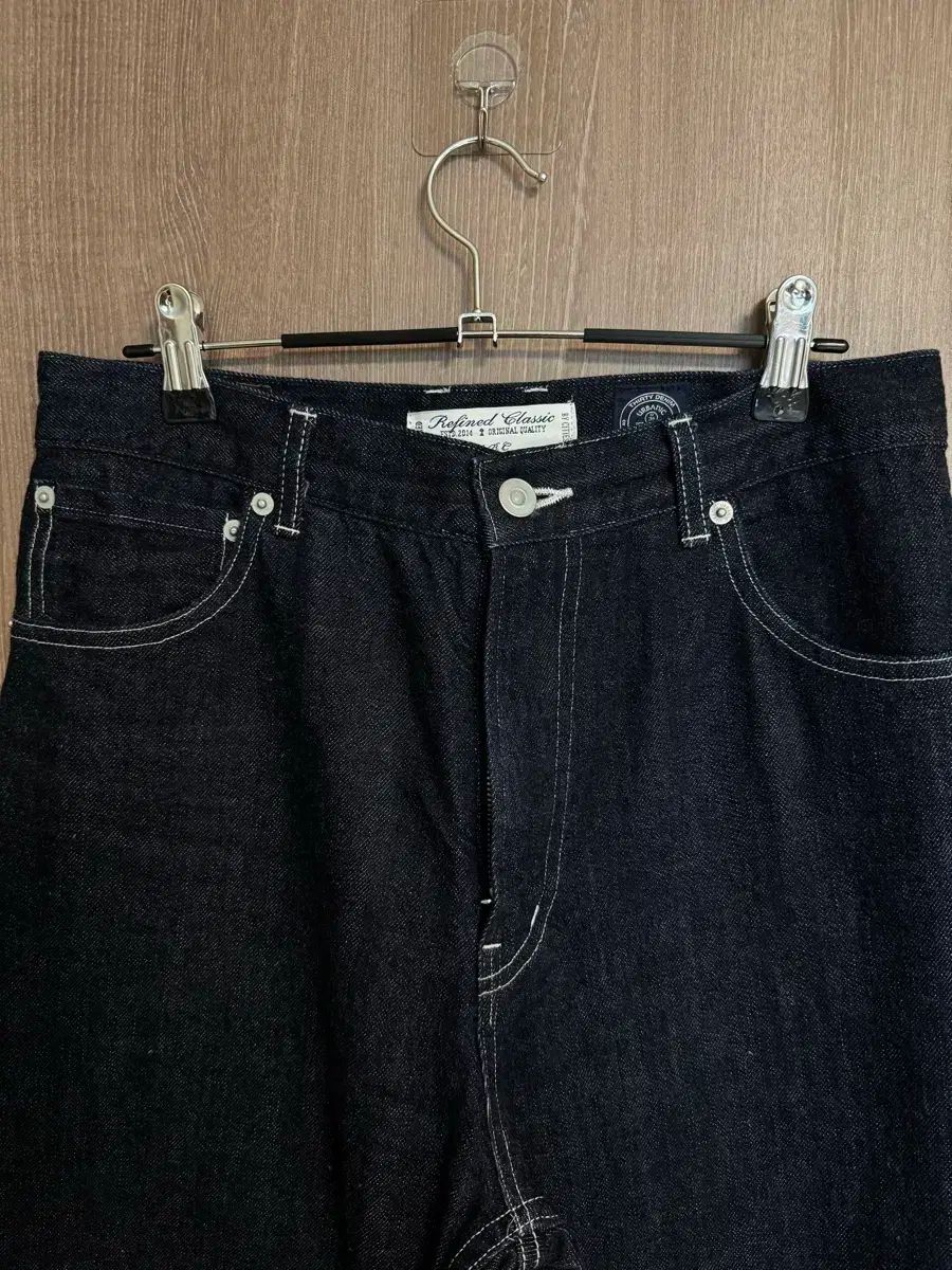 Urbanic30 ジュディデニム パンツ Indigo