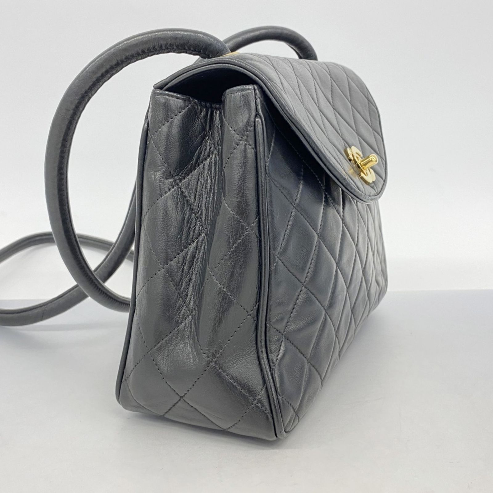 シャネル Chanel シャネル ショルダーバッグ マトラッセ ラムスキン ブラック レディース