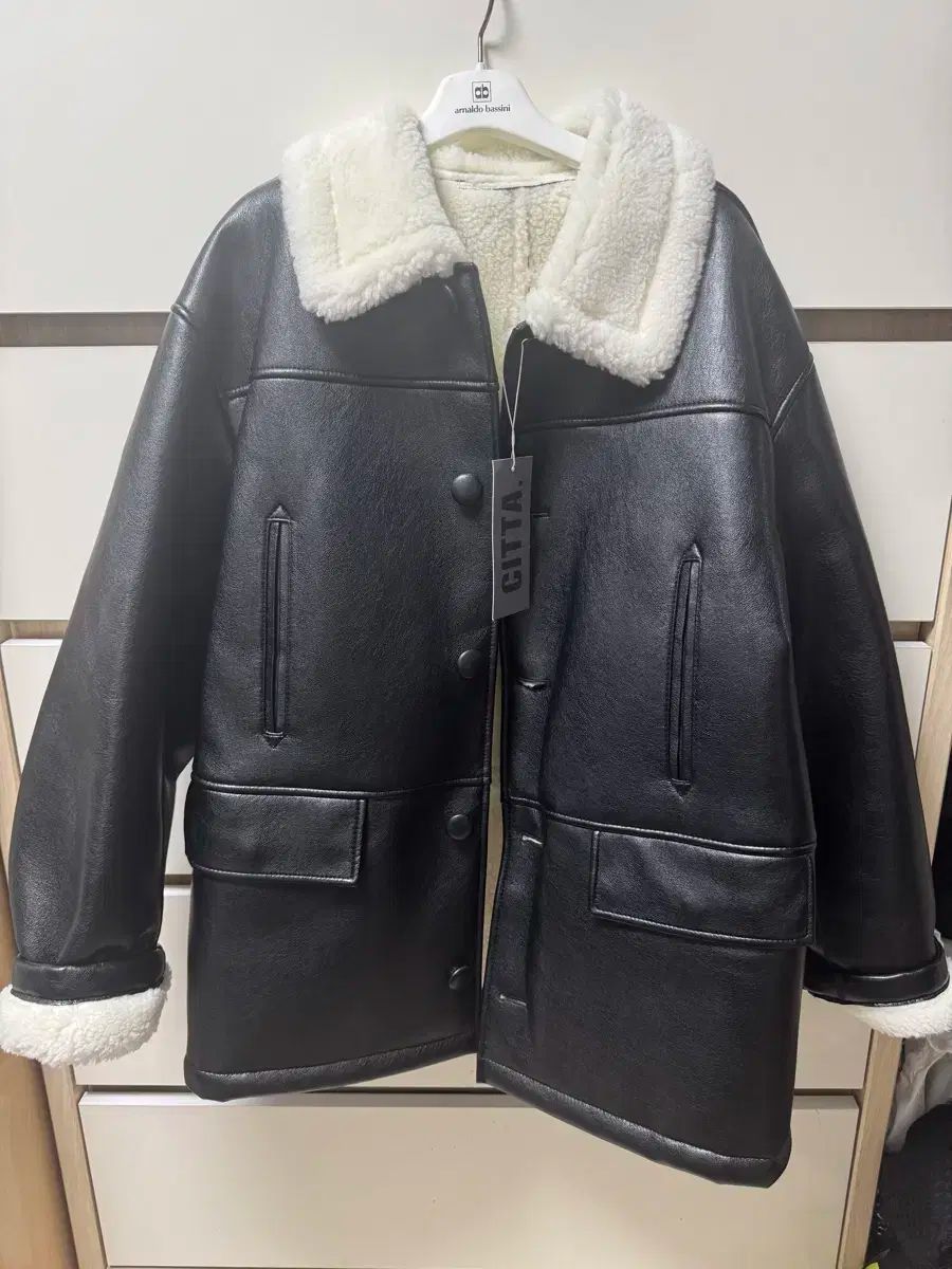 シータ ウールブレンド ムートン 新商品