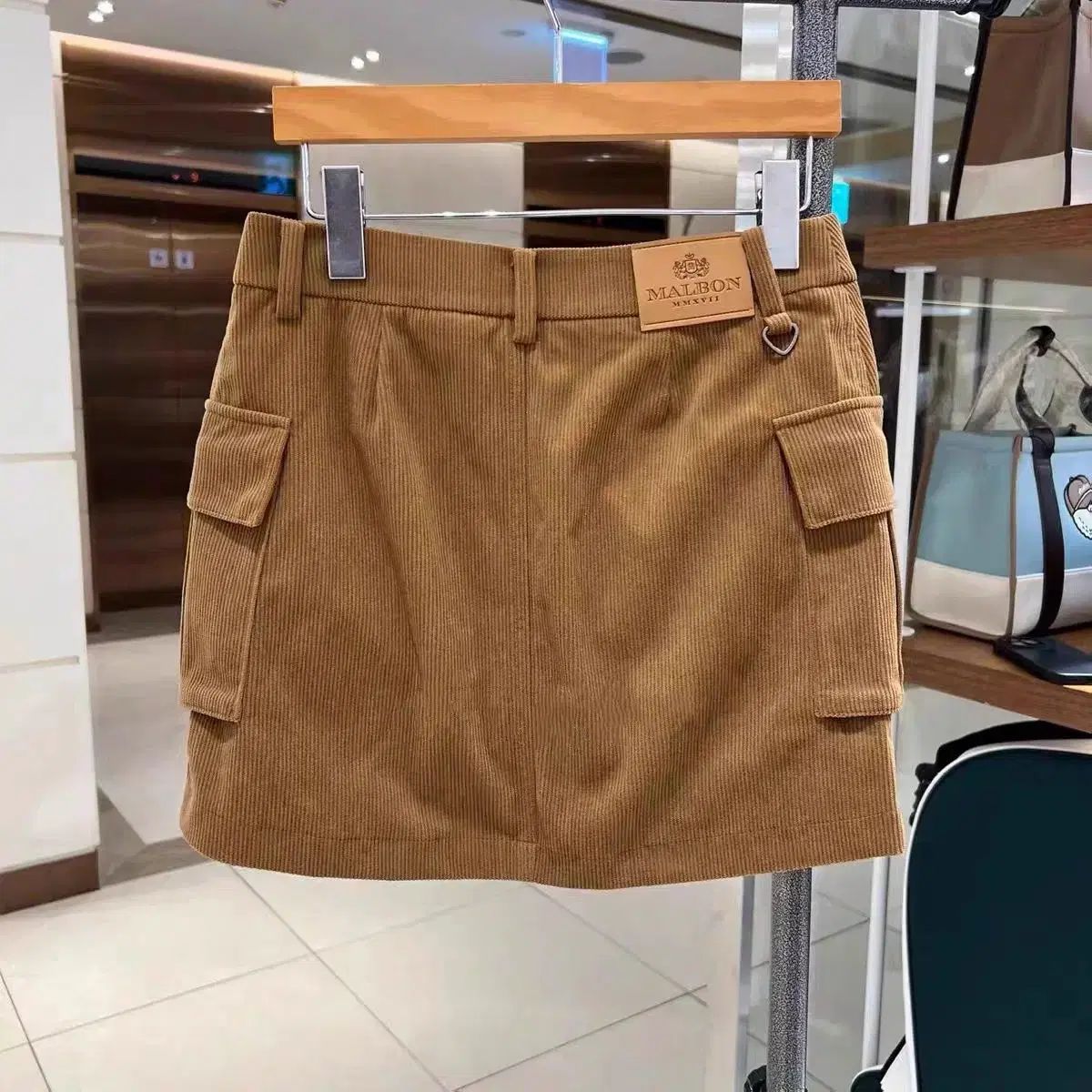 レディースゴルフ スカート