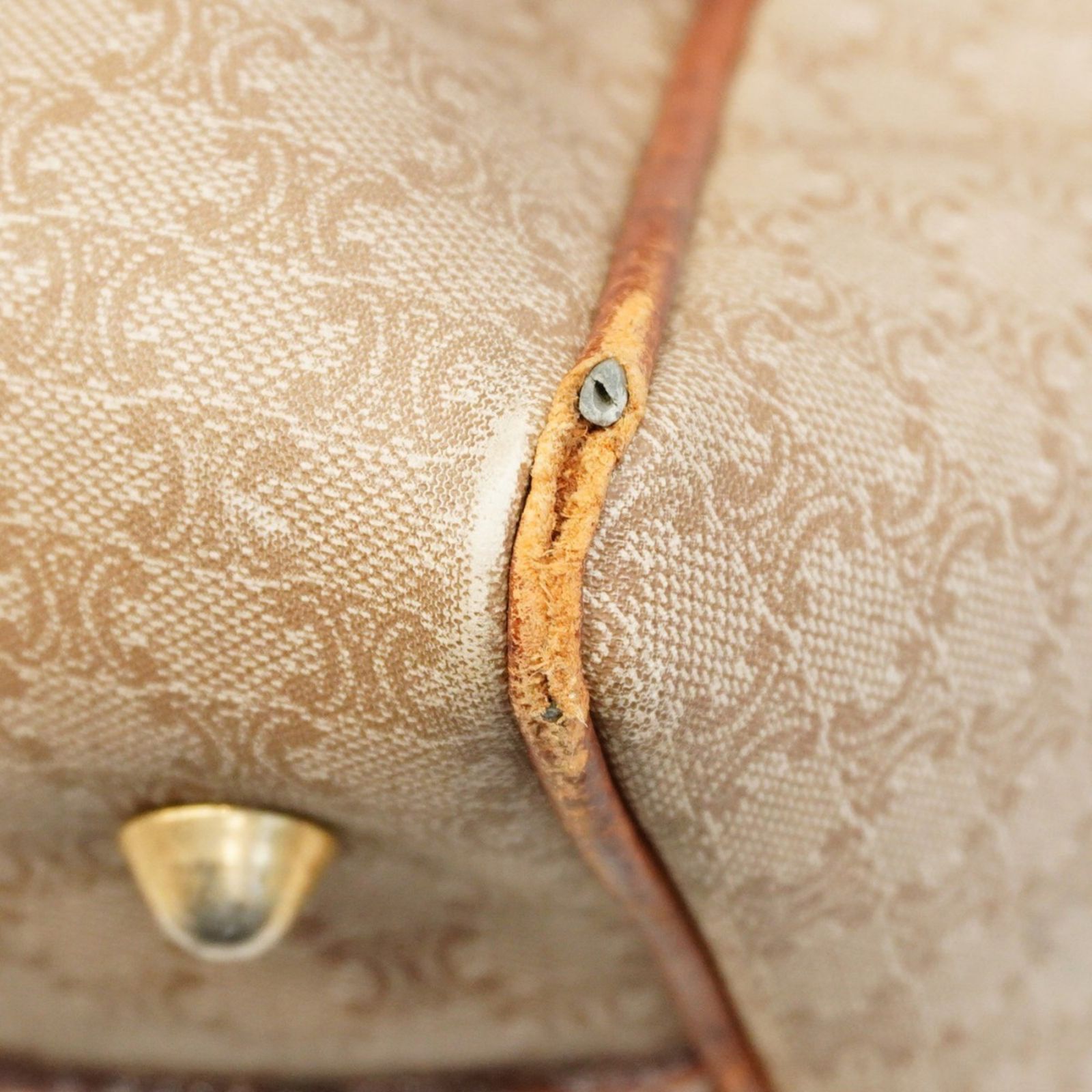 ベージュ レディース