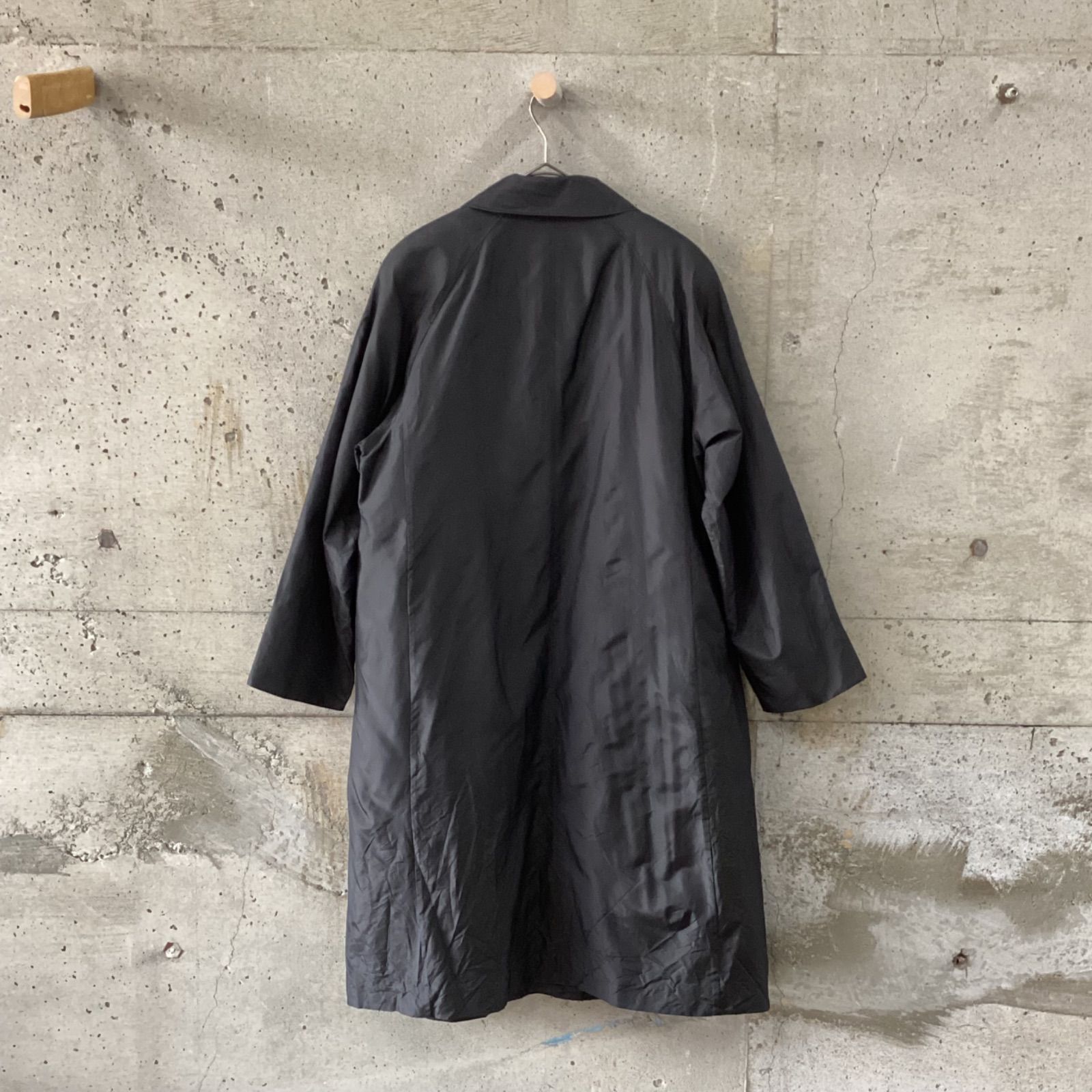 アクアスキュータムAquascutum黒ナイロンロングコート ダウンフェザー