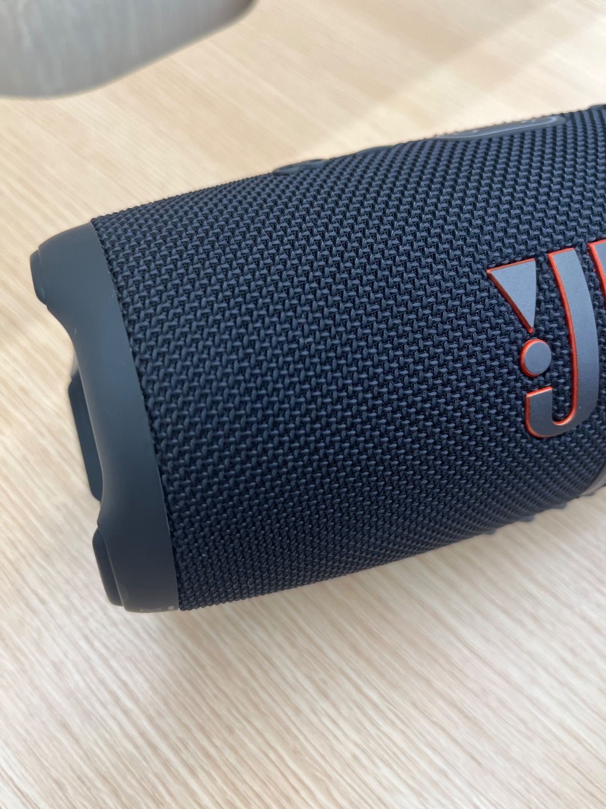 ブラック 動作品