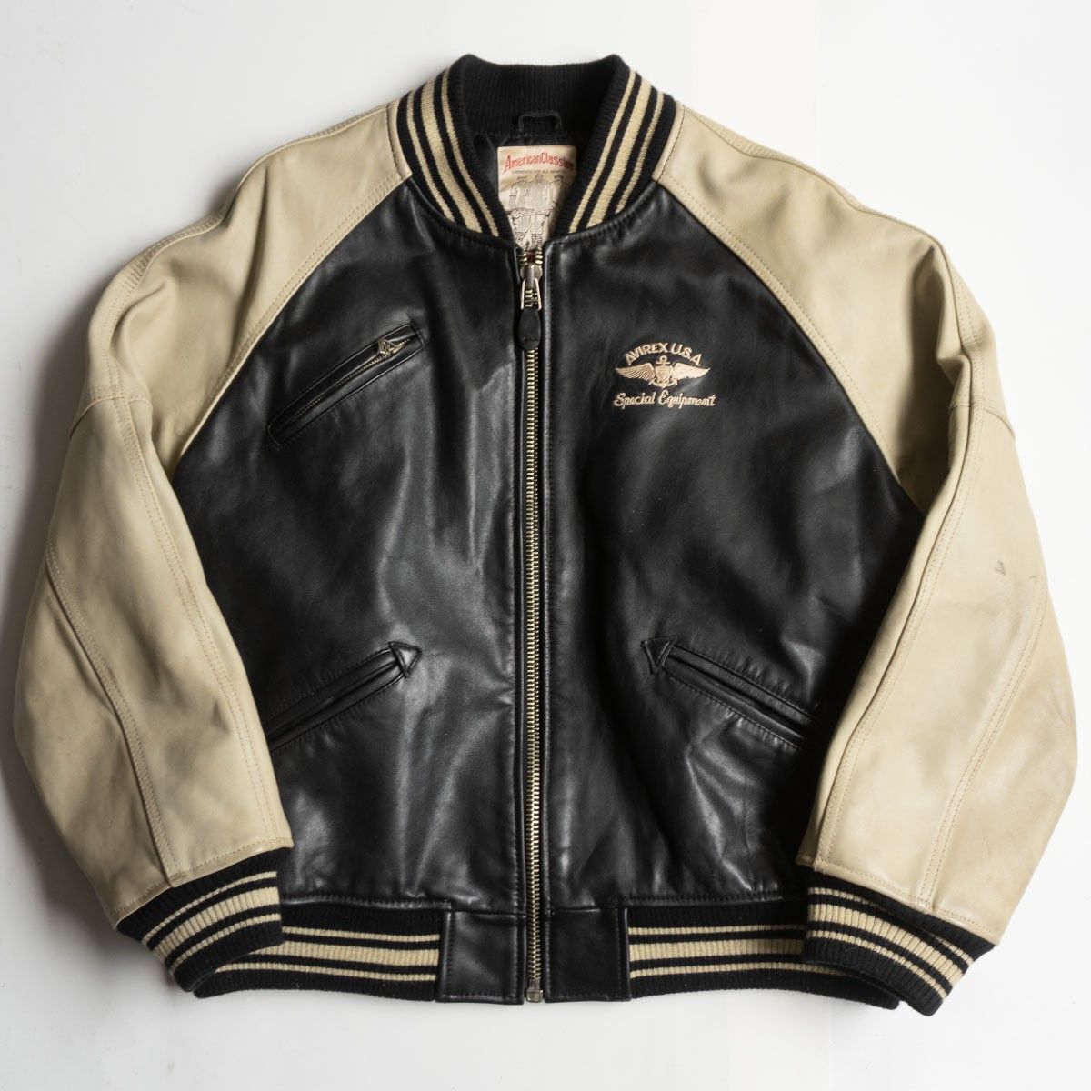 雰囲気抜群 AVIREX レザー スタジャン L アワード ジャケット ワッペン アヴィレックス 25101222