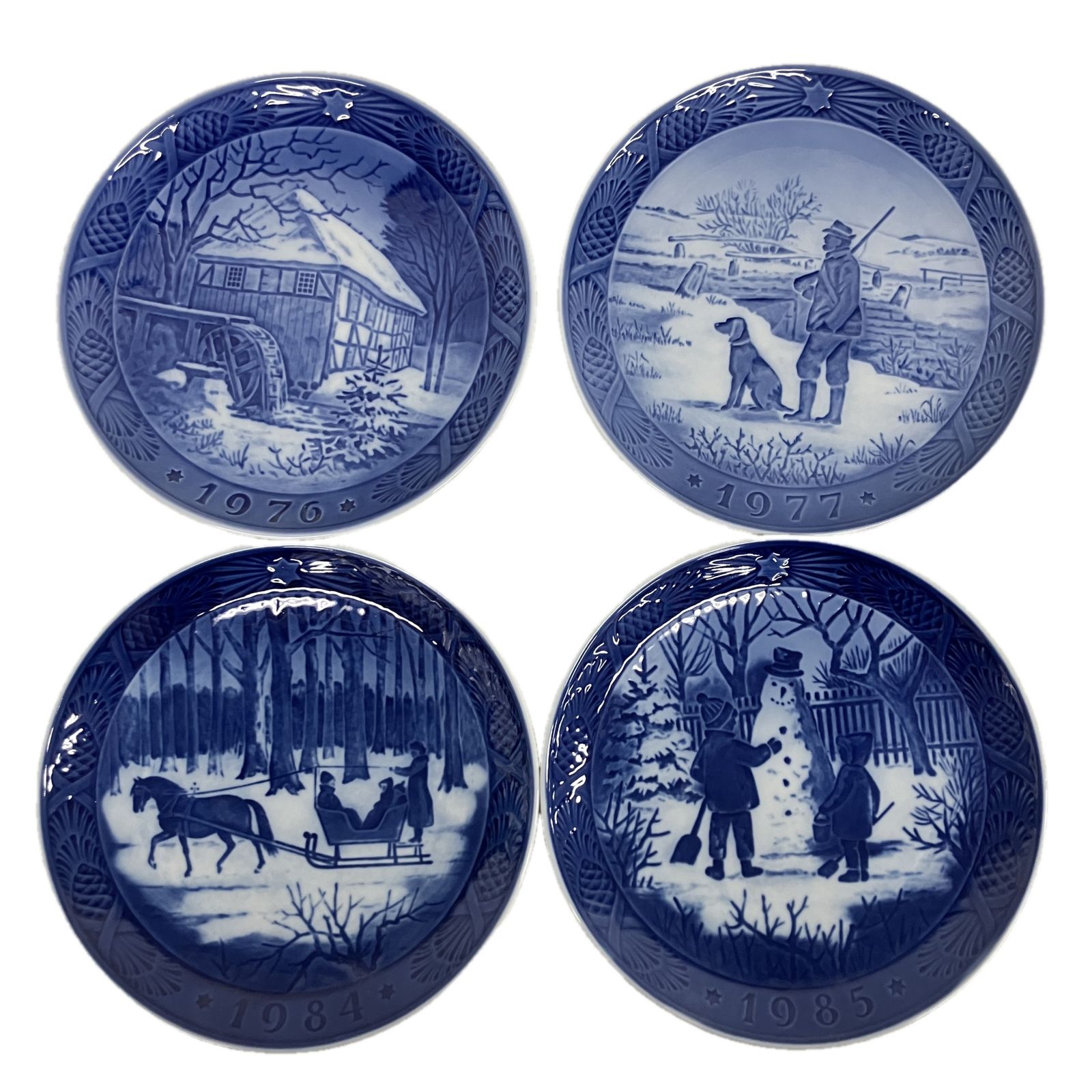 ROYAL COPENHAGEN イヤープレート 1976 1977 1984 1985 4枚セット 食器 ロイヤル コペンハーゲン S10544306