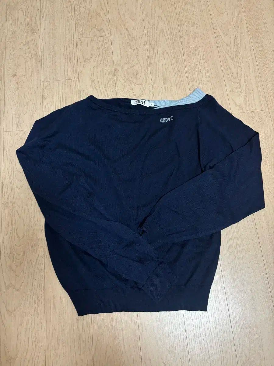 グローブ オフショルダー ニット ネイビー