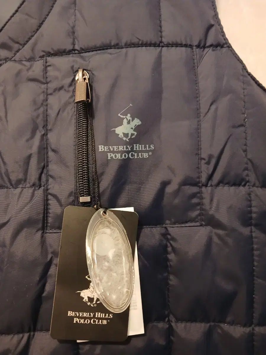 バーバリーヒルズ ポロクラブ