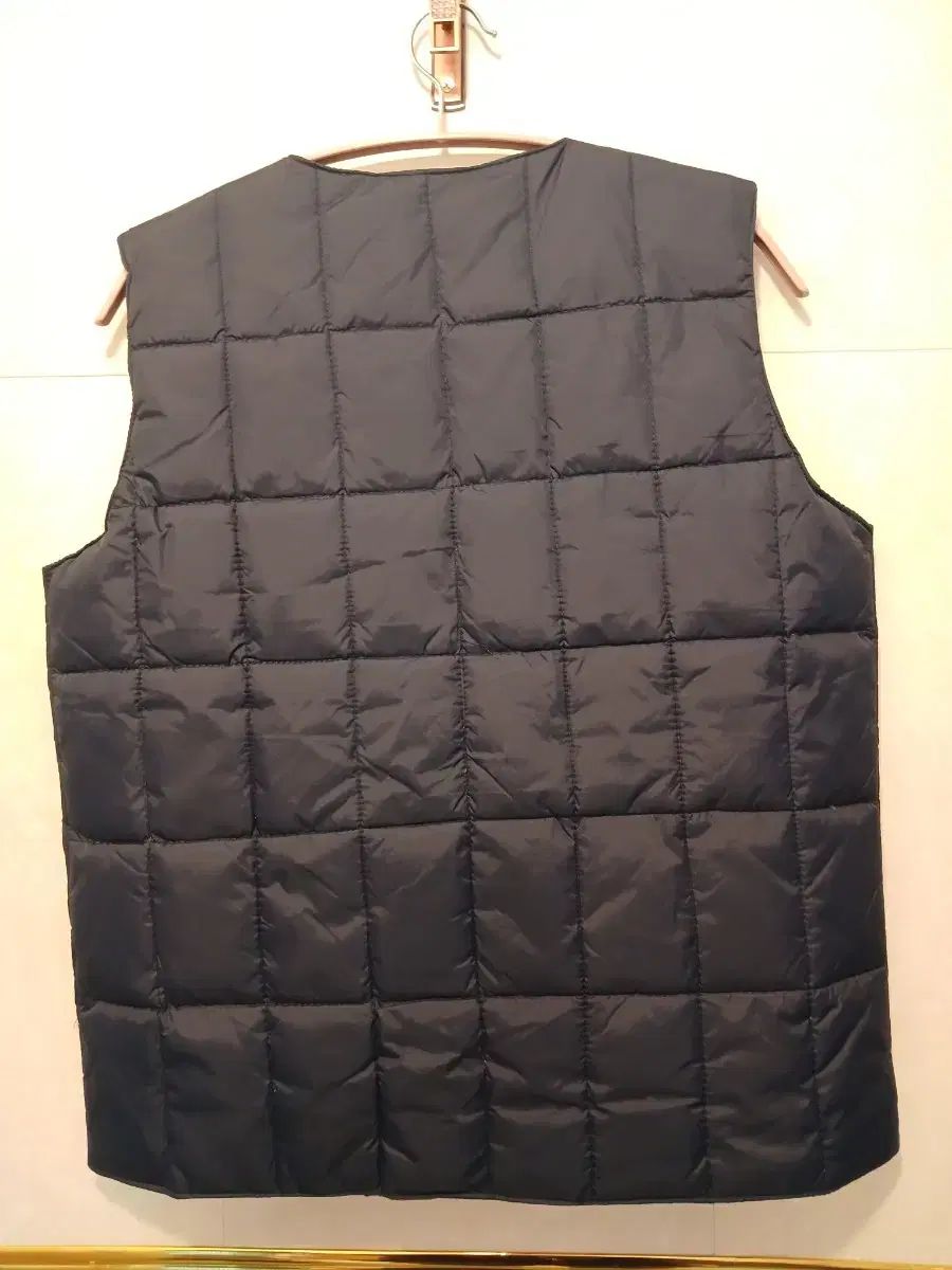 ダウン ベスト