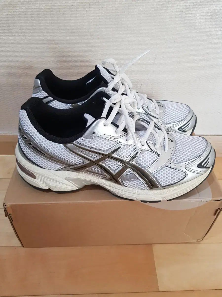 アシックス ゲル 1130 270mm OLIVEOS_COM_TR