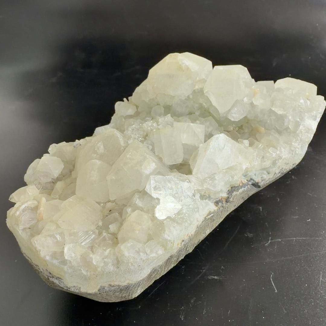 アポフィライト 魚眼石