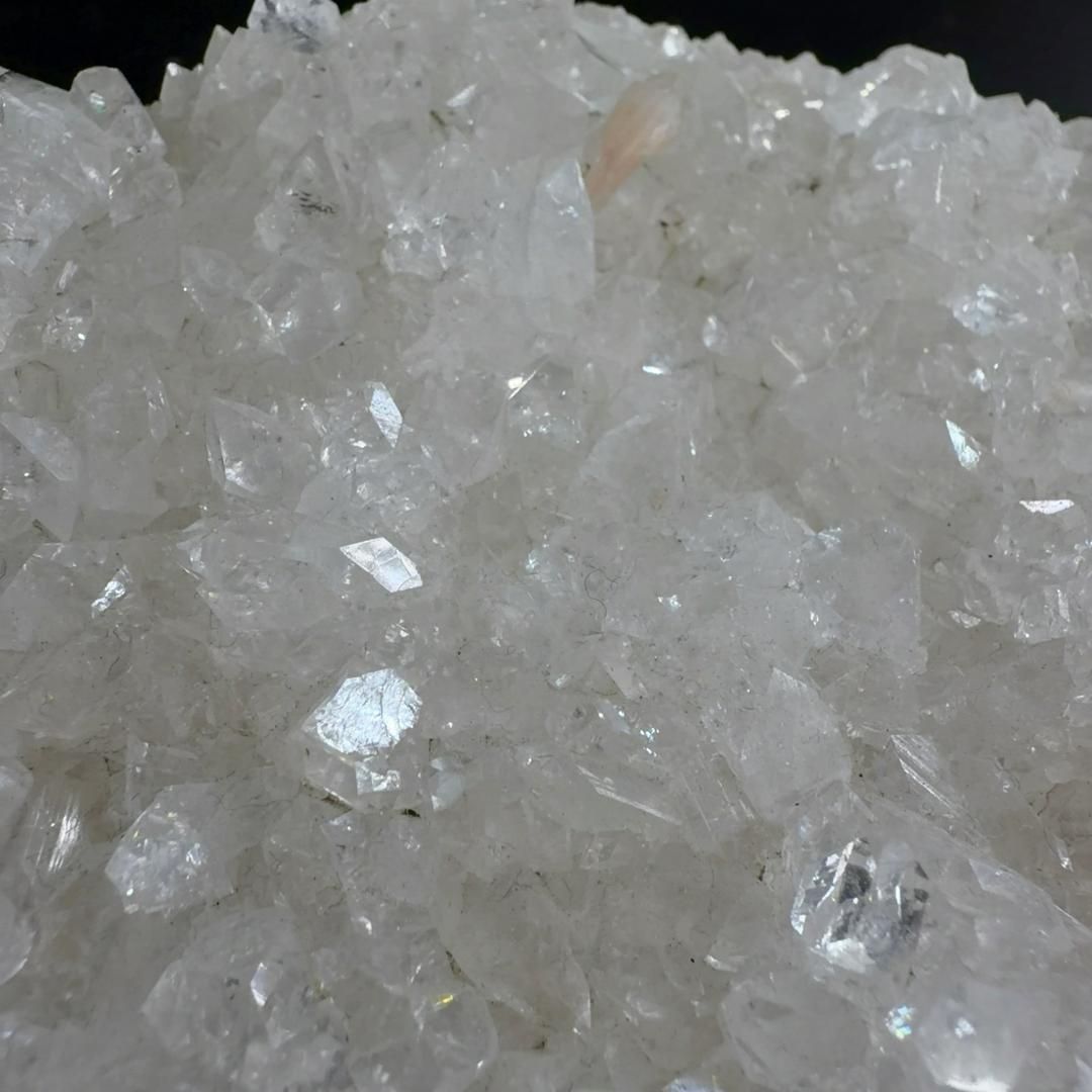 E31911 アポフィライト 魚眼石 インド 沸石 ゼオライト 天然石 鉱物 原石 パワーストーン 沸石 ゼオライト NEXPOTALLINN_EU