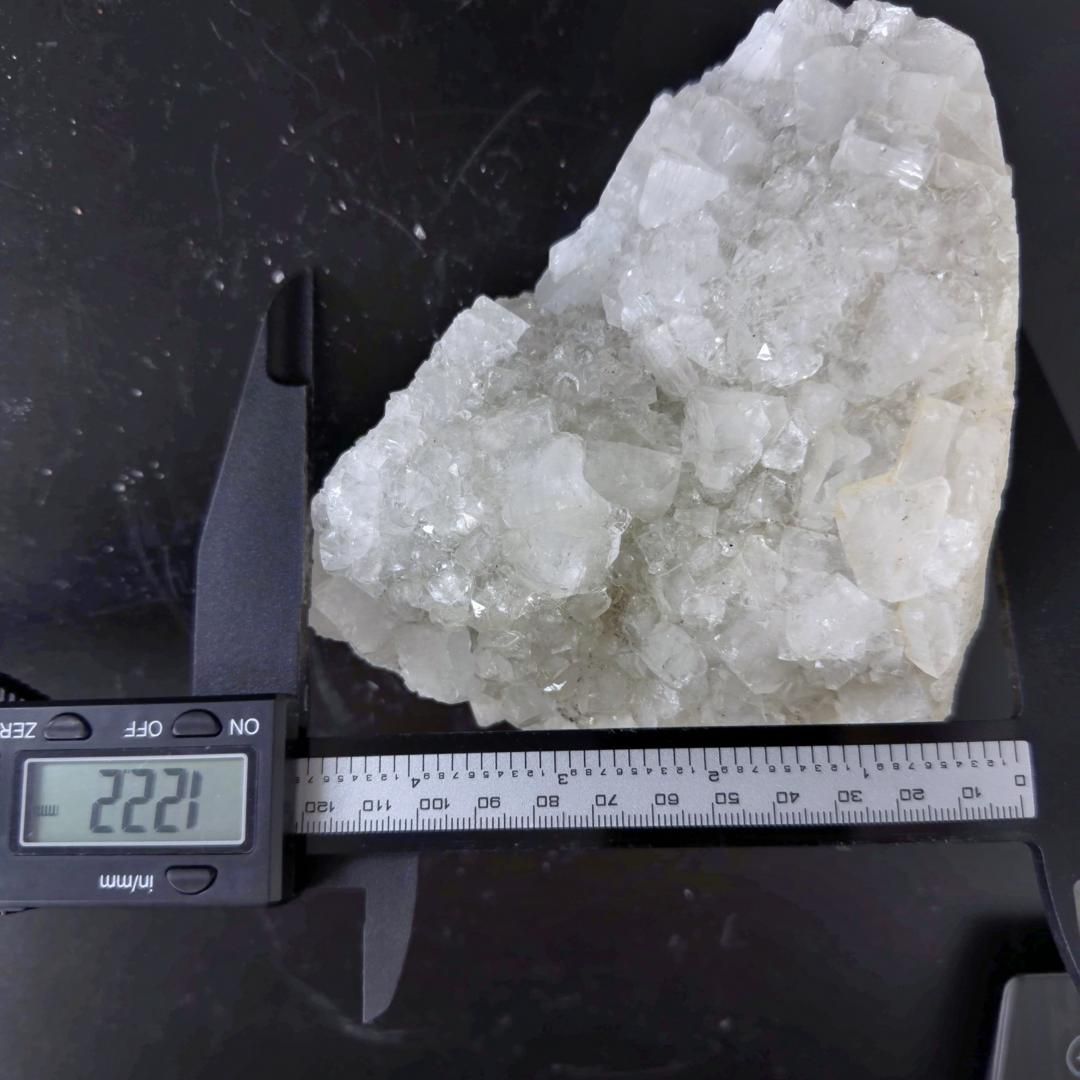 E31915 アポフィライト 魚眼石 インド 沸石 ゼオライト 天然石 鉱物 原石 パワーストーン 沸石 ゼオライト