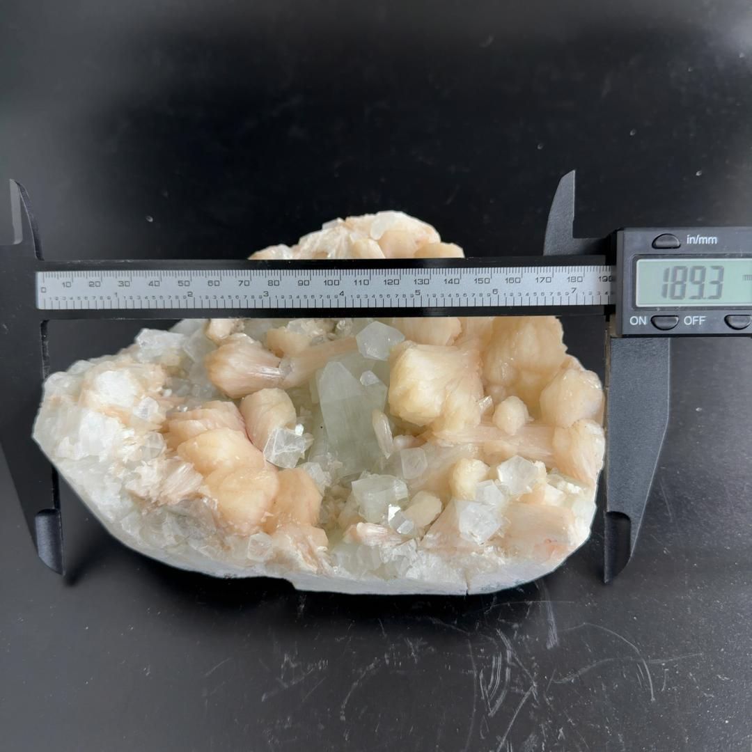 E31901 アポフィライト 魚眼石 インド 沸石 ゼオライト 天然石 鉱物 原石 パワーストーン 沸石 ゼオライト