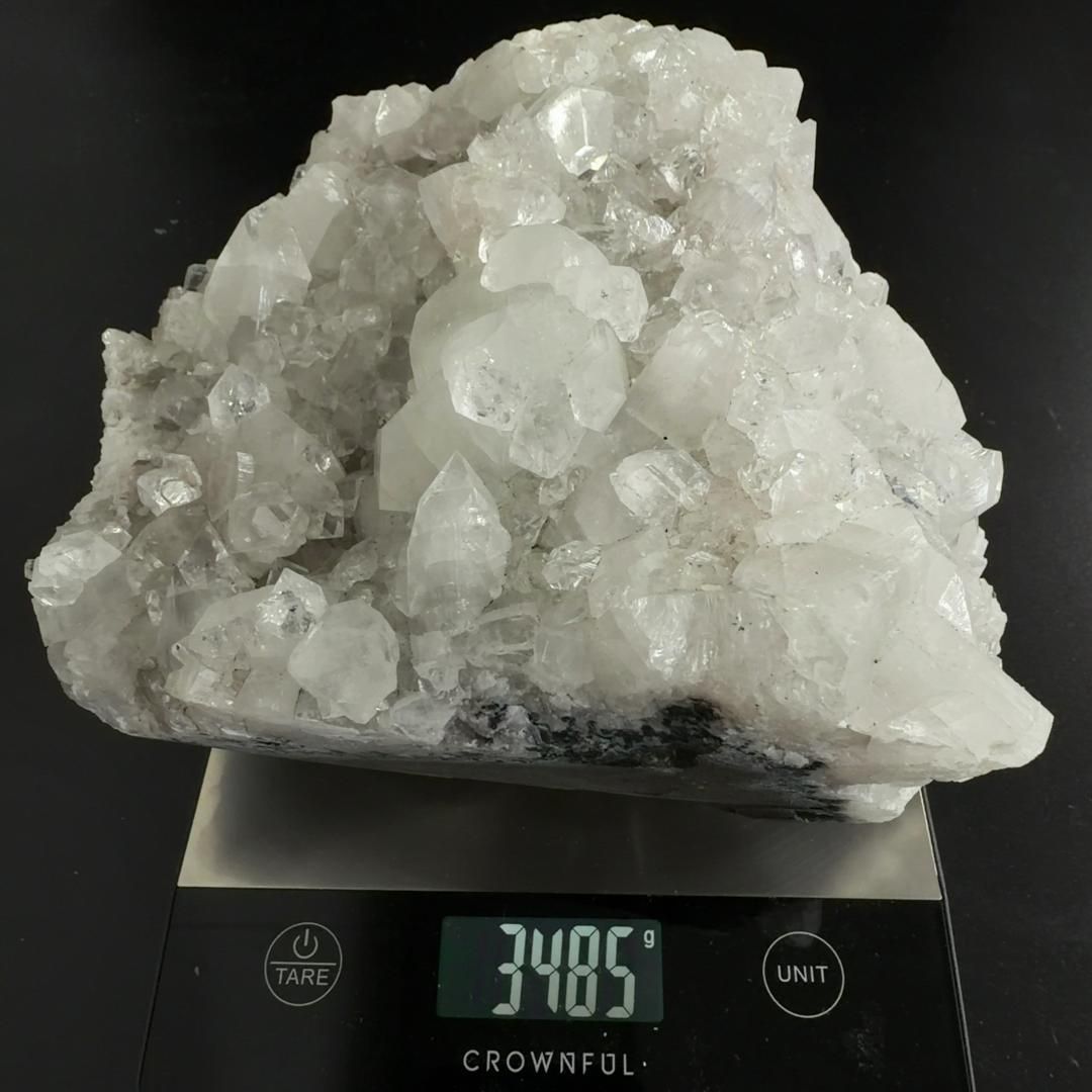 E31904 アポフィライト 魚眼石 インド 沸石 ゼオライト 天然石 鉱物 原石 パワーストーン 沸石 ゼオライト