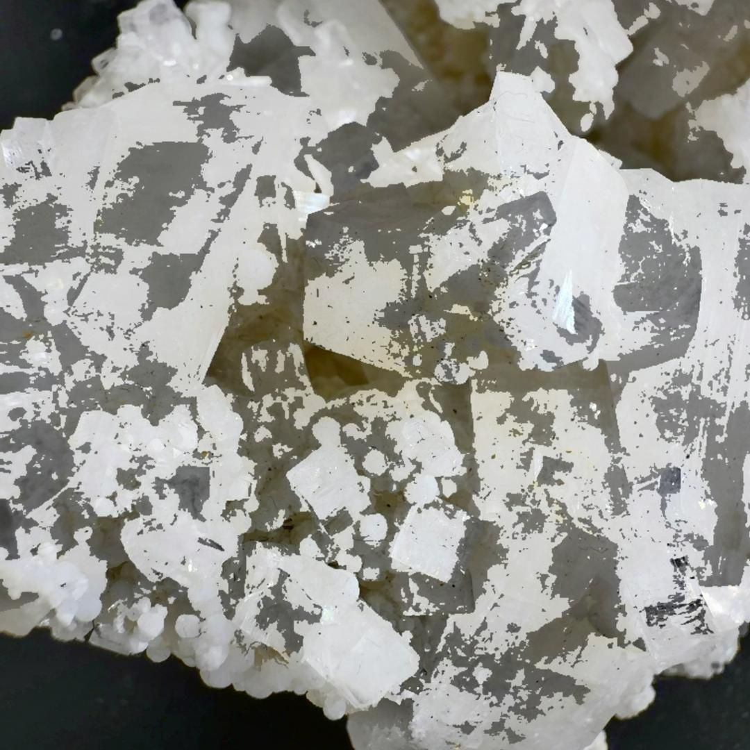 E31908 アポフィライト