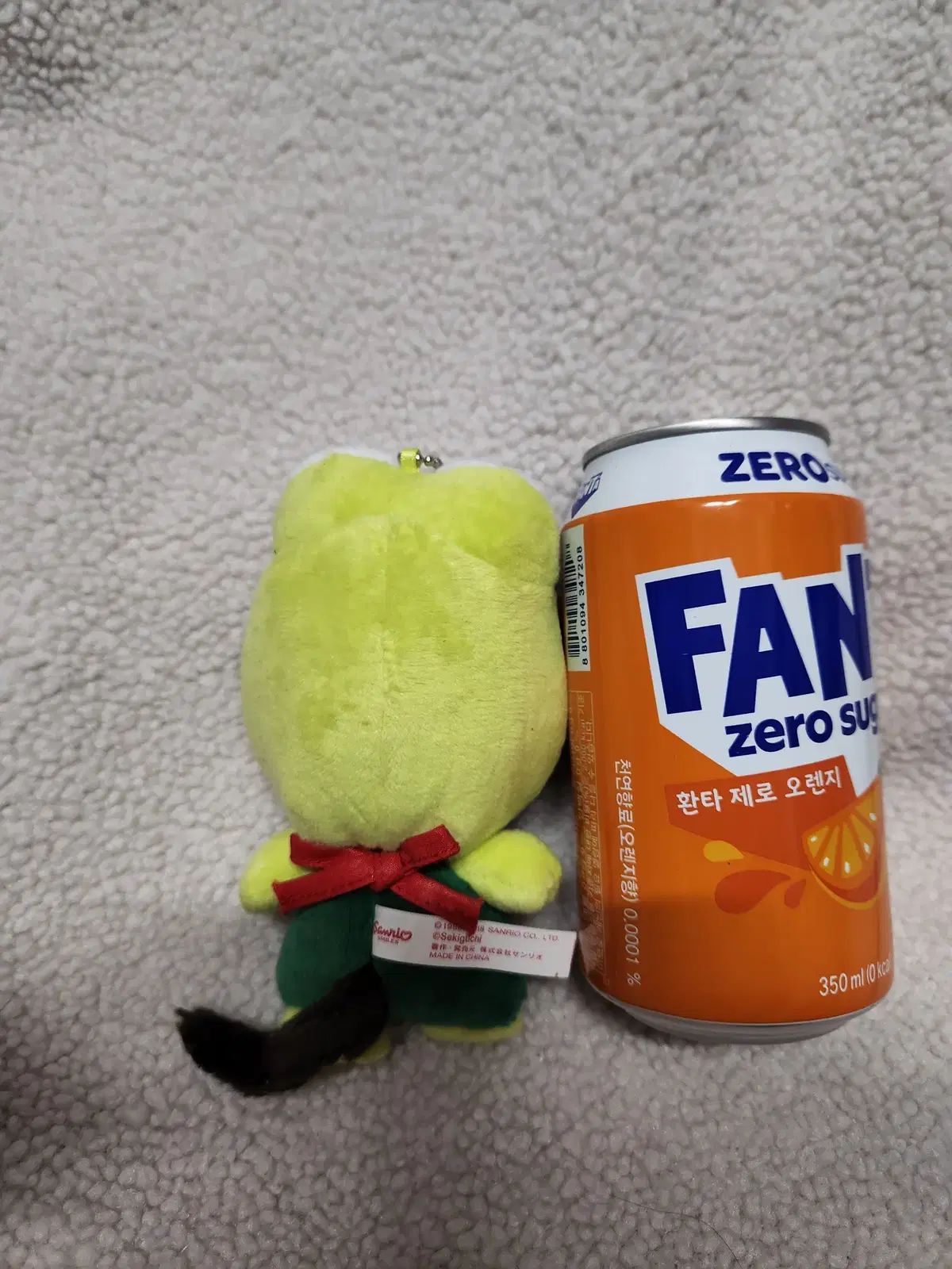 けろけろけろっぴ モンチッチ キーホルダー l