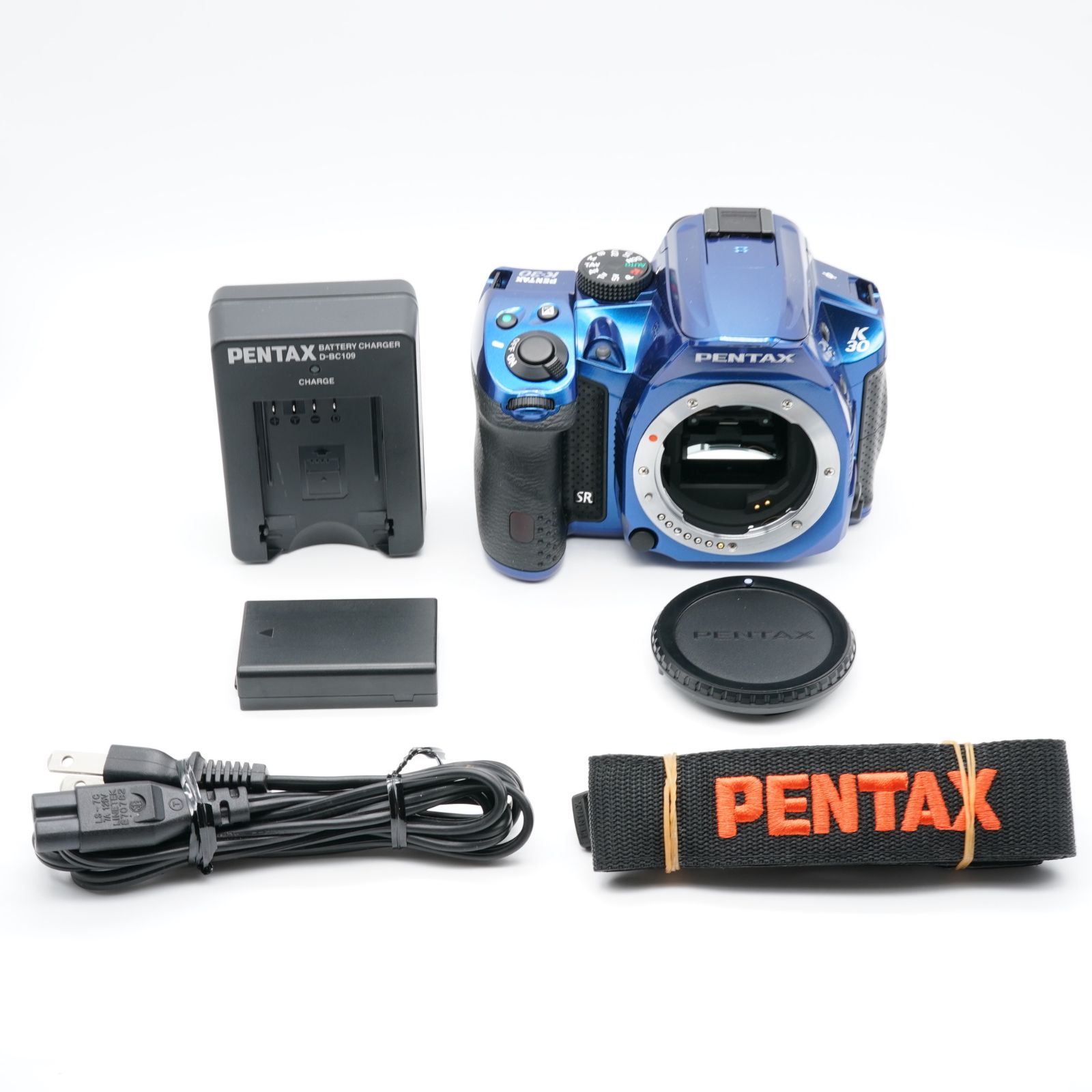 ほぼ新品 ペンタックス PENTAX K-30 クリスタルブルー シャッター回数