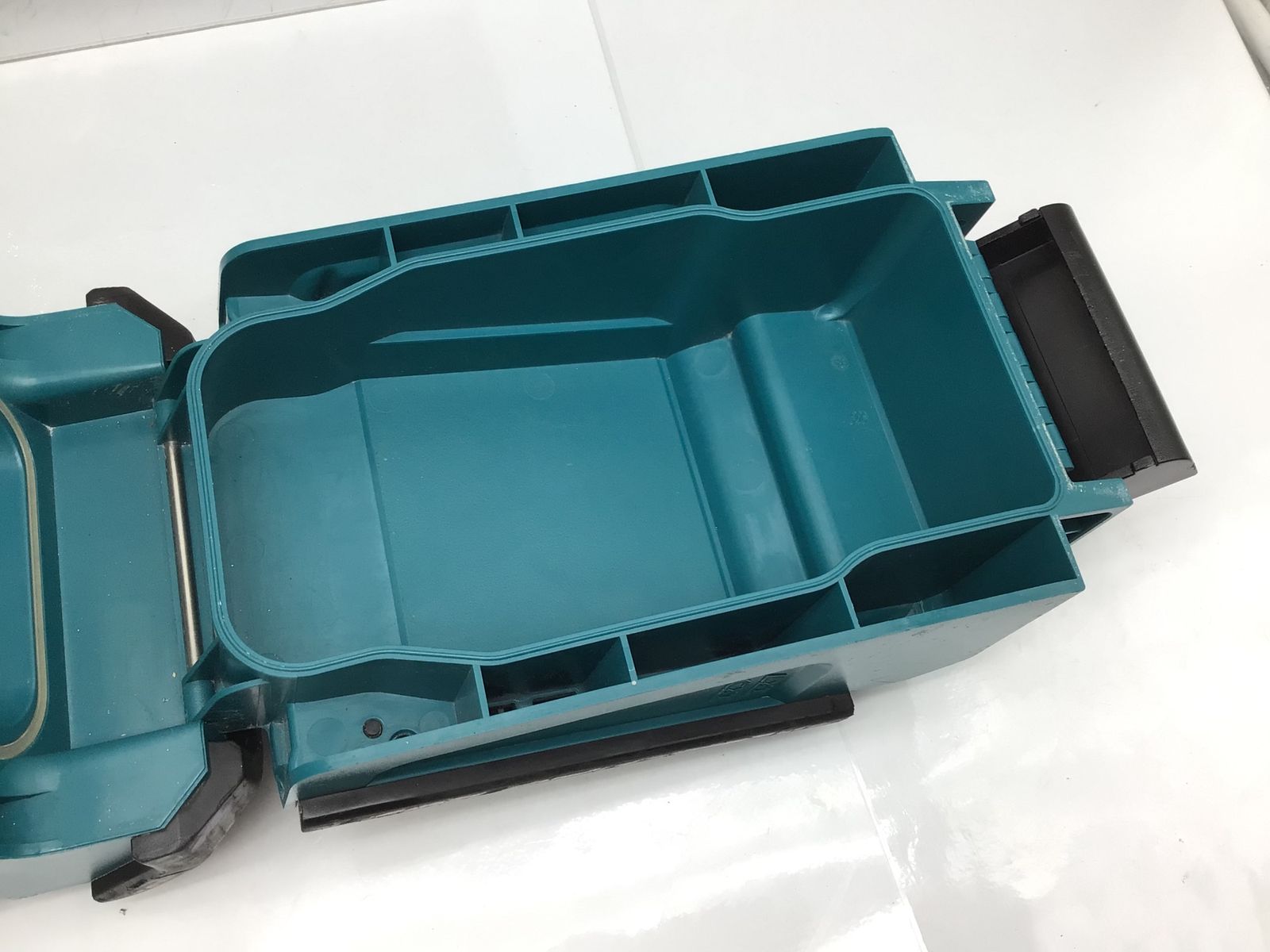 品 Makita マキタ 充電式ラジオ MR 113 エコツー M 02