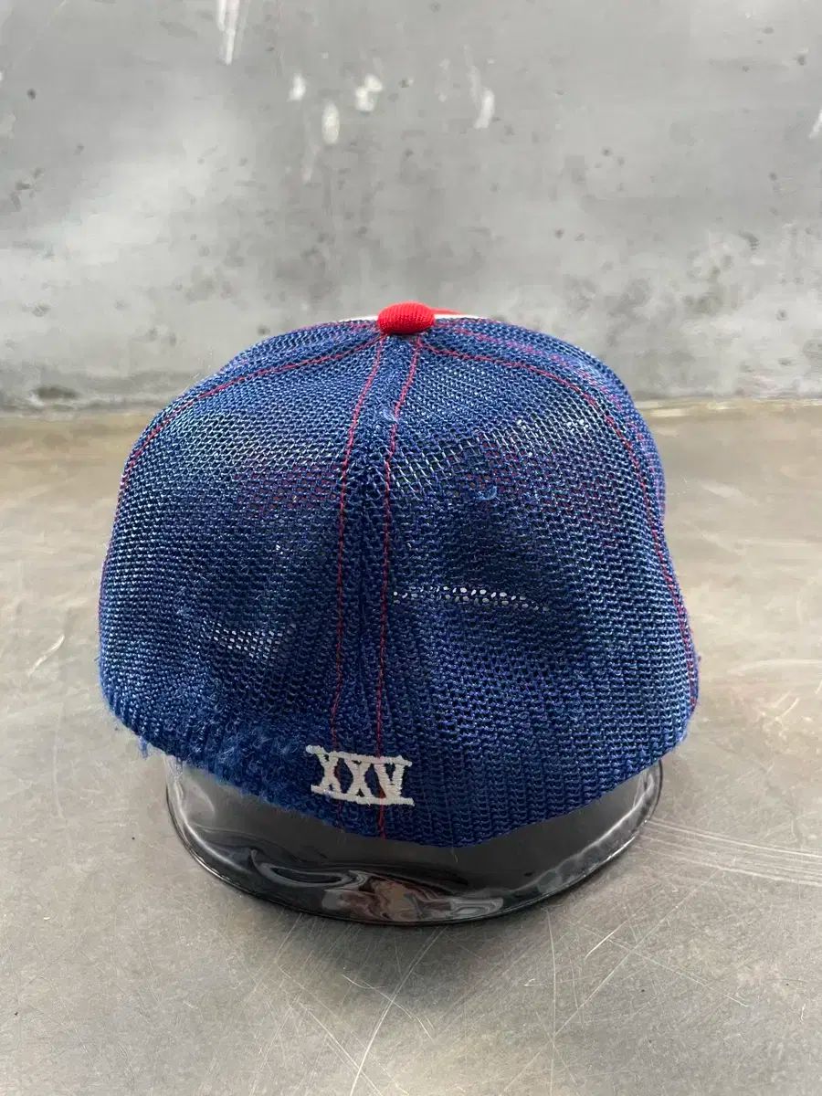 00 s ステューシー スカル メッシュキャップ