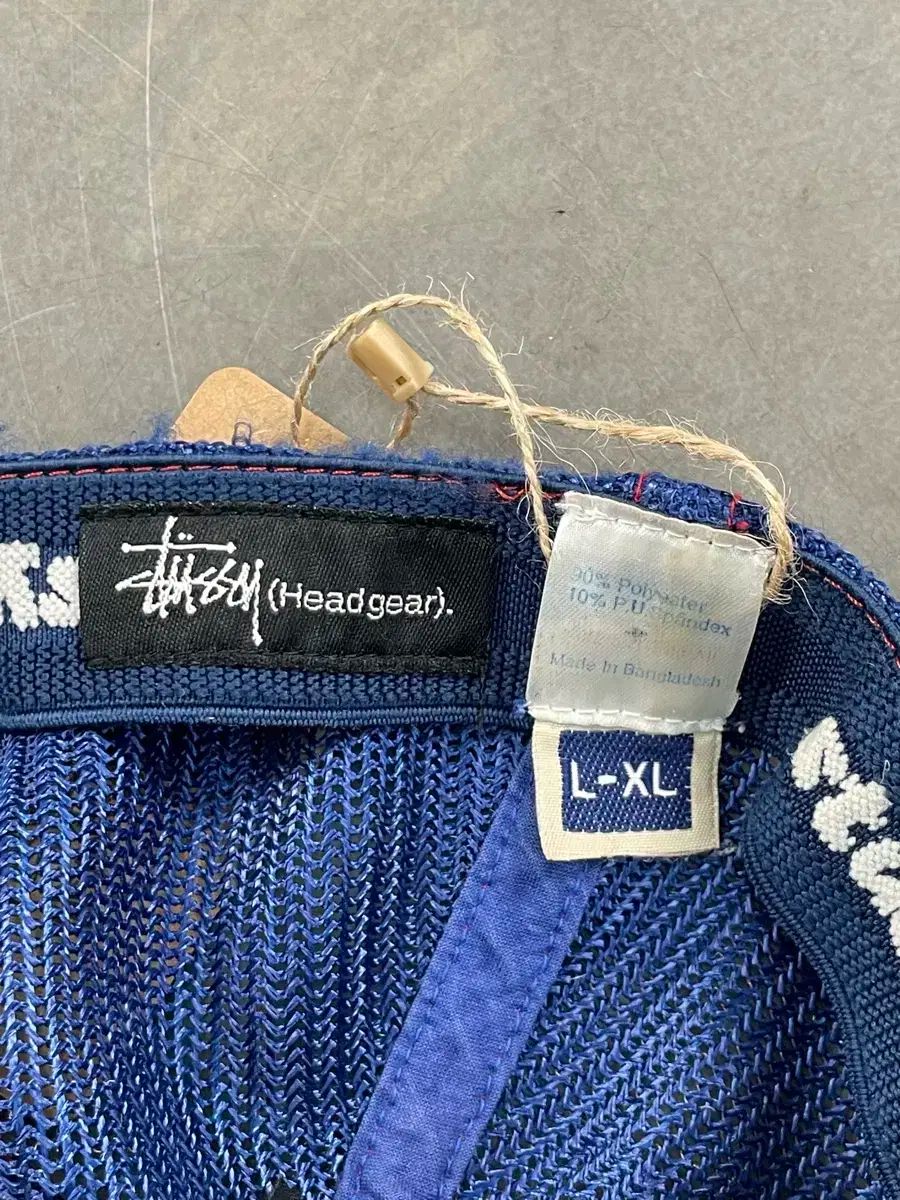 s ステューシー