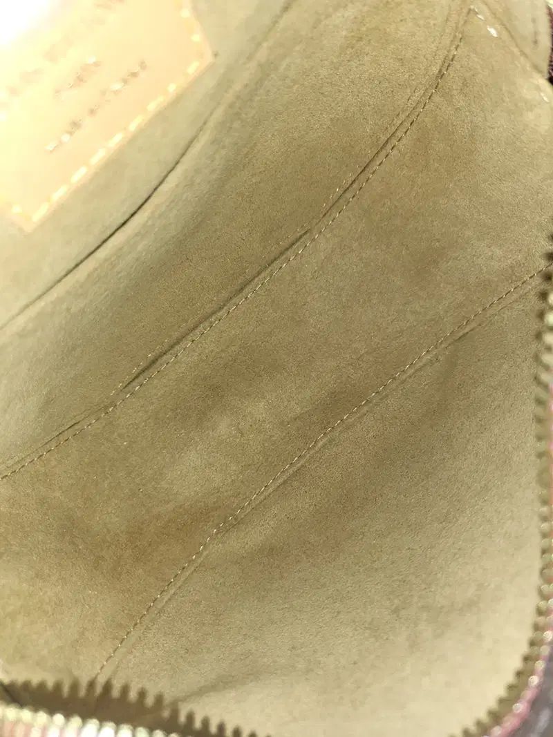 プレミオ クロスバック