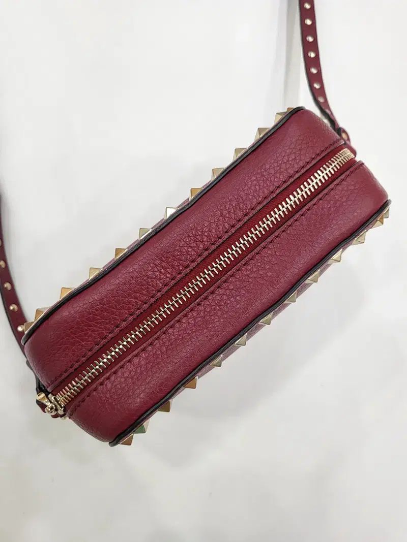 ヴァレンティノ ロックスタッズ