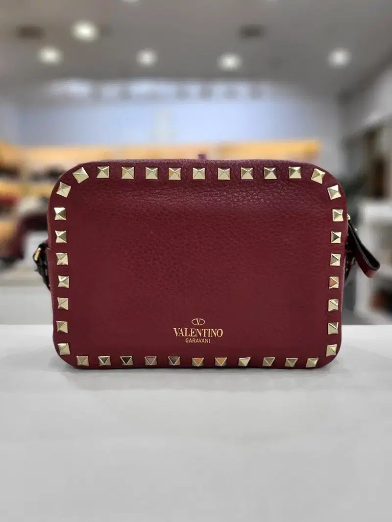 ヴァレンティノ ロックスタッズ クロスバック UW2B0809