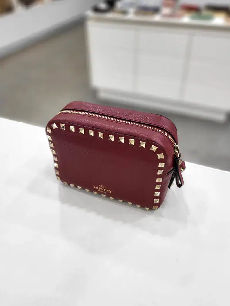 ヴァレンティノ ロックスタッズ