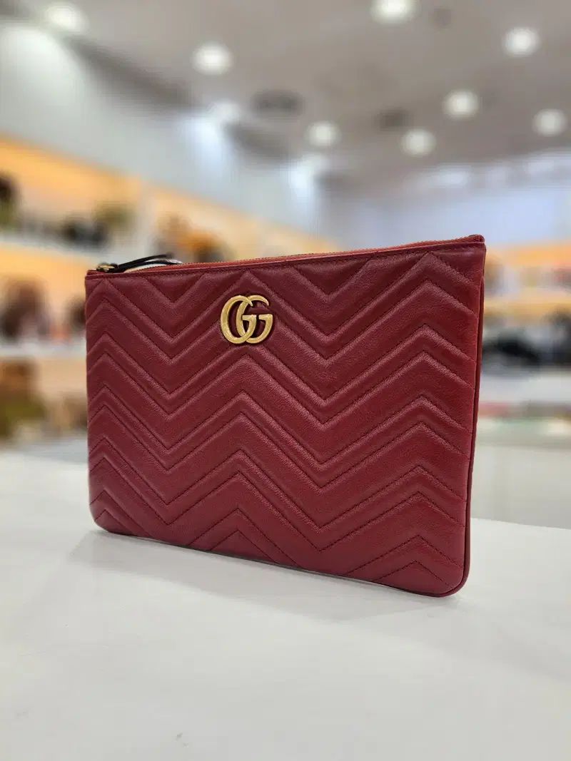 グッチ gg マーモント ポーチ クラッチバッグ 525541