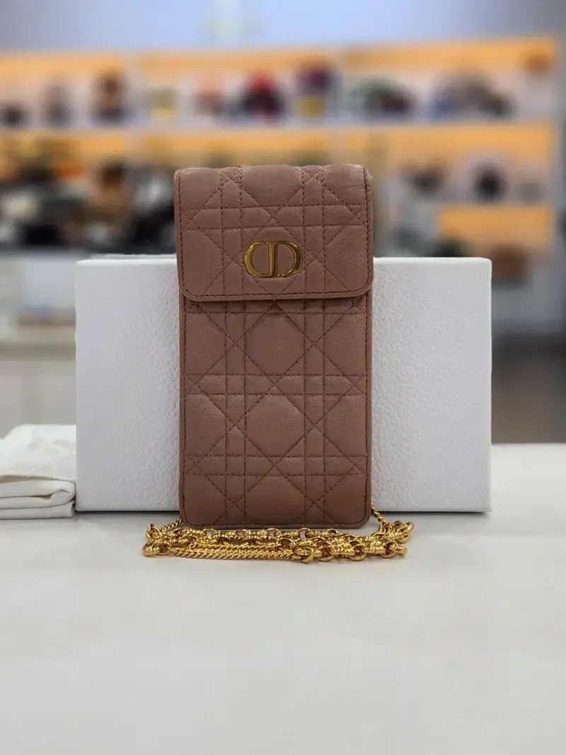 ディオール カロ スマホケース チェーン クロスバッグ S5105 UWHC M50P