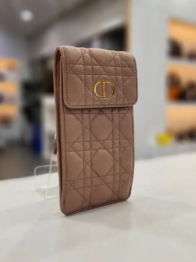 ディオール カロ スマホケース チェーン クロスバッグ S5105 UWHC M50P