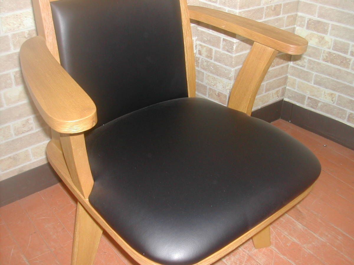 一部地域除く 食卓用椅子４脚セット 肘付き 回転式 品 MARWIL-DEMENAGEMENTS_CH