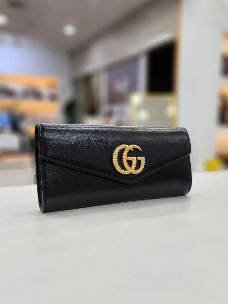 グッチ GG マーモント ブロードウェイ クラッチバッグ 594101