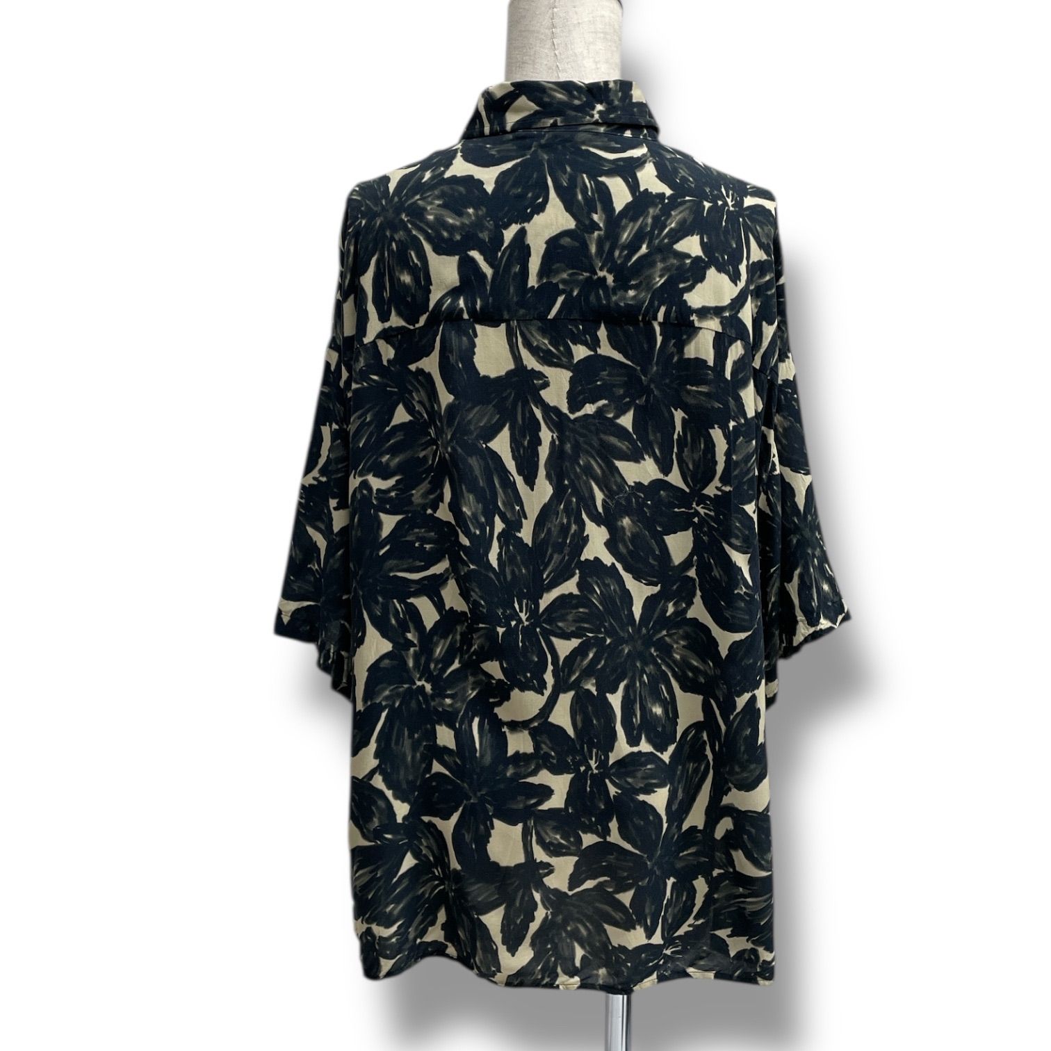 Spic-Span スピックアンドスパン DEVEAUX デボー 別注 コラボ ハーフスリーブシャツ 半袖シャツ トップス 袋付 ブラック ベージュ 黒 レディース ゴーゴー古着 1 No.1114