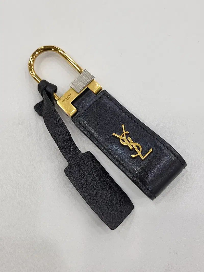 ゴールド キーホルダー