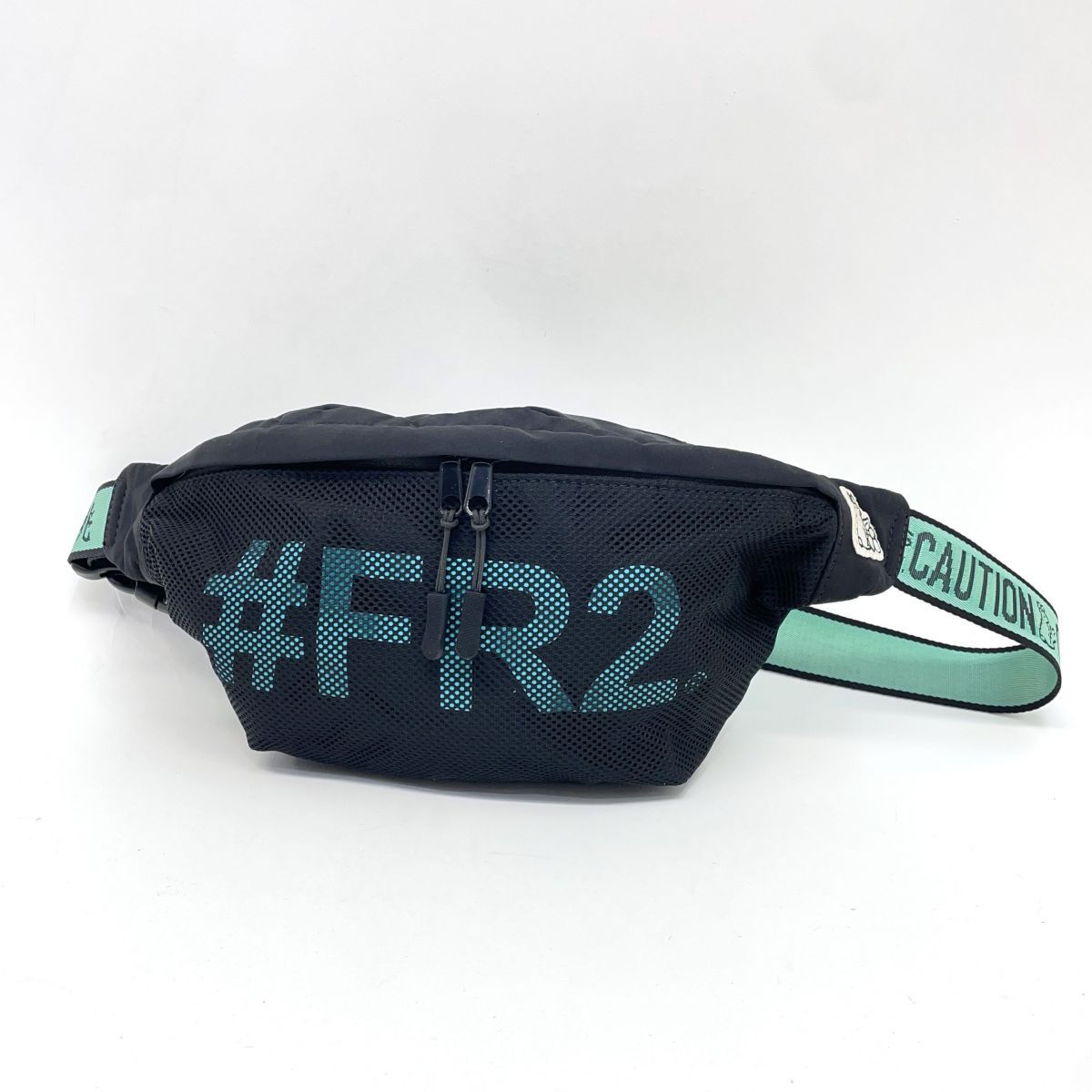 #FR2 沖縄限定【月桃】ボディーバッグ ウエストポーチ FR2 月桃 ウエストバッグ ボディバッグ ※中古 - メルカリ