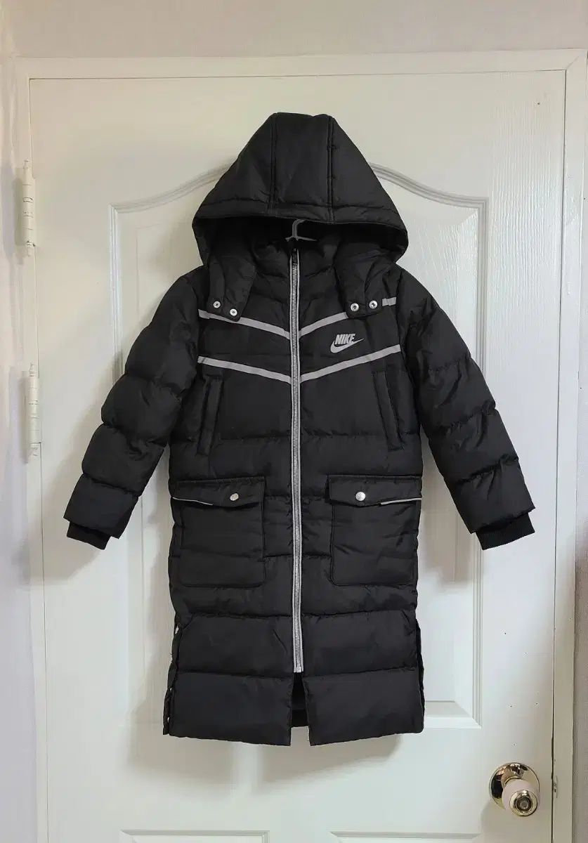 NIKE KIDS ナイキキッズ ピナクル リバーシブル ダックダウン ダウンジャケット ロング丈 110 5-6歳 用