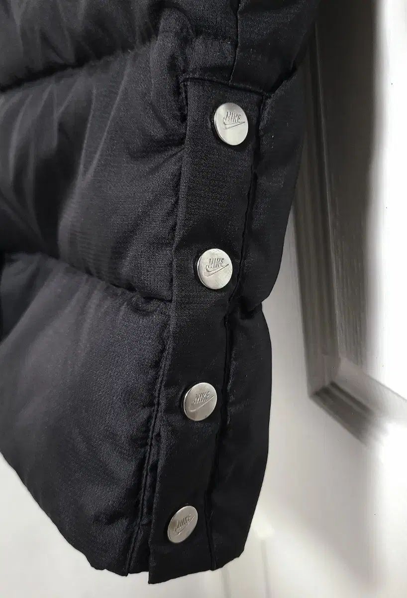 ダウンジャケット