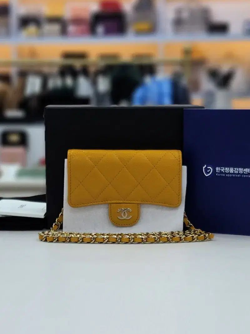CHANEL Classic キャビア シルバー ミニ しゅごキャラ! 財布 付きチップ AP2727