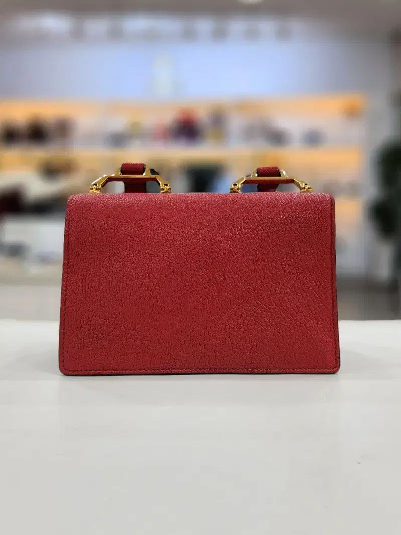 マドラス クロスバック