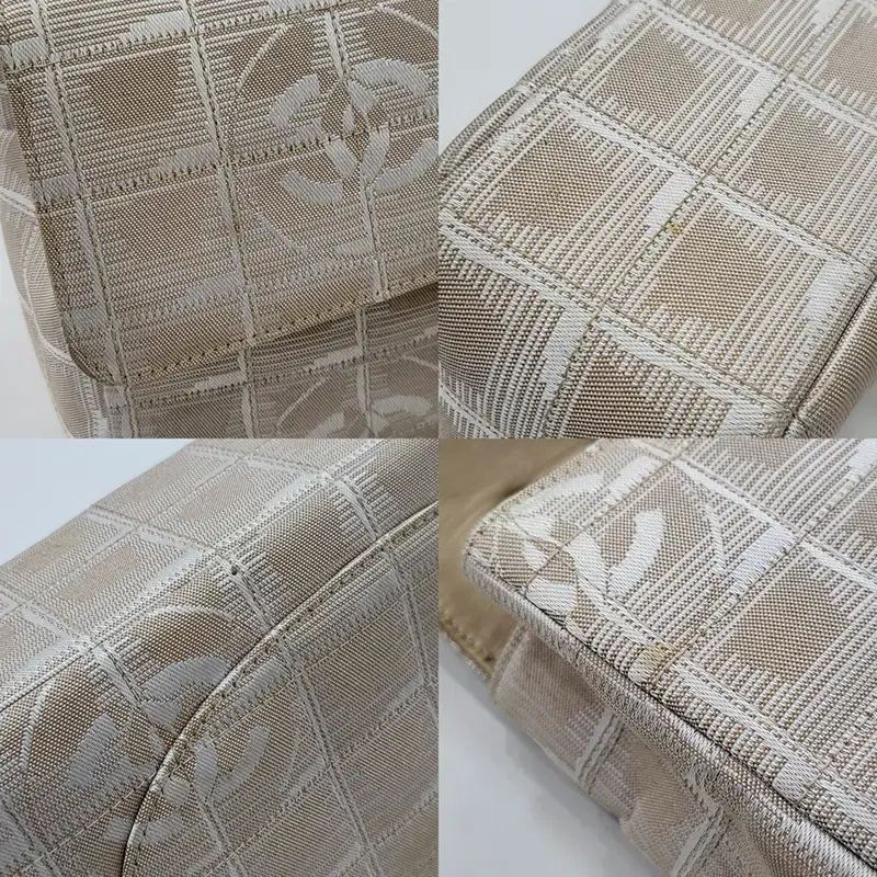 シルバー ショルダーバッグ