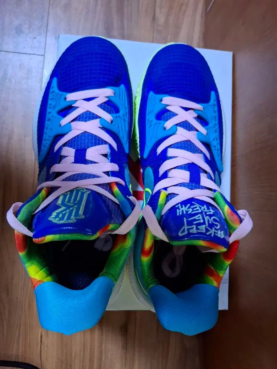 ナイキ カイリー4 ロー バスケシューズ 275