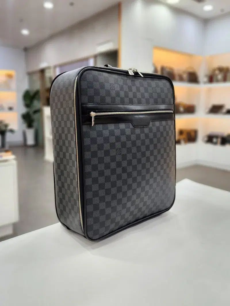 ルイヴィトン グラファイト ペガス 45 ローリングラゲージ 旅行用 バッグ N23302