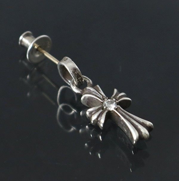 CHROME HEARTS 銀座店 クロムハーツ ベイビーファット クロス 両面 ダイヤ ピアス メンズ シルバー SV925 100954