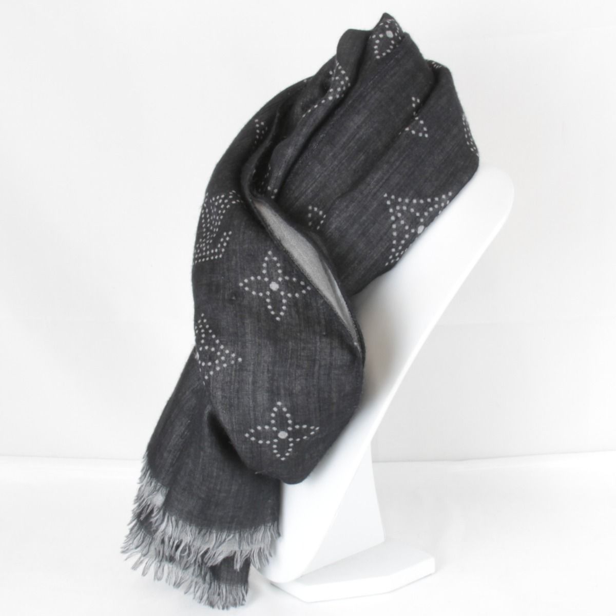 美品『USED』 ルイ・ヴィトン エトールマヒナ 箱有 M74267 ストール