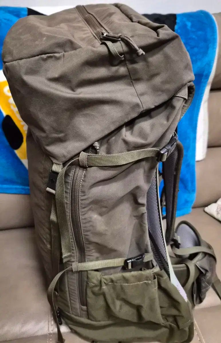 【最新作入荷】 Fjällräven フェールラーベン Friluft 45 リュックサック バックパック カーキ ラップランド 最高品質+最低価格！