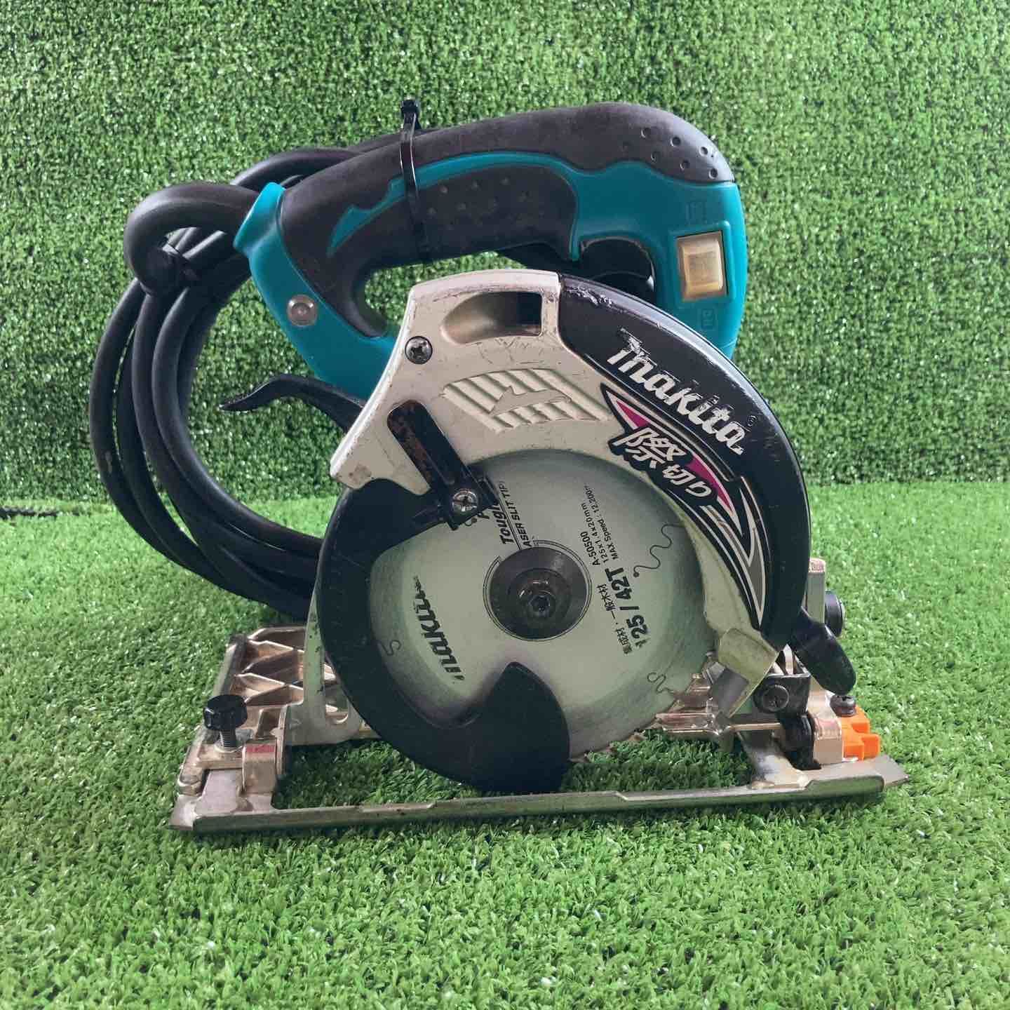 マキタ makita 内装マルノコ 5241 川崎店